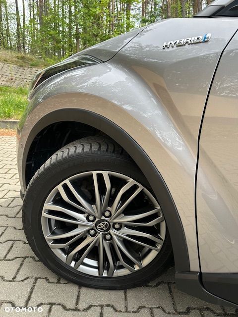 Toyota C-HR Style Selection - 19