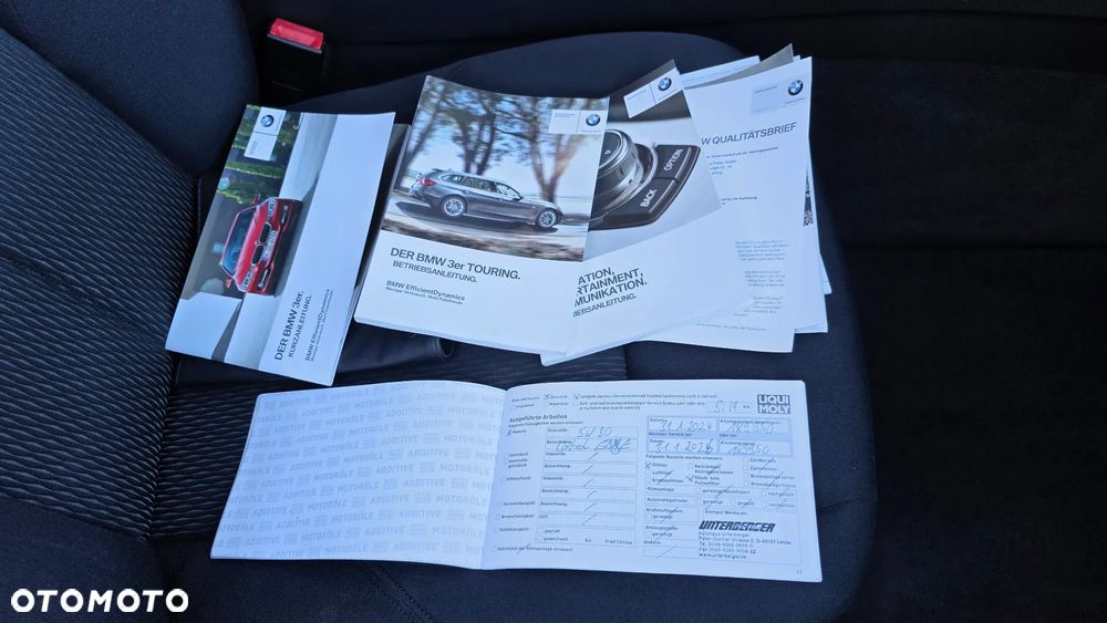 BMW Seria 3 320i Modern Line - 28