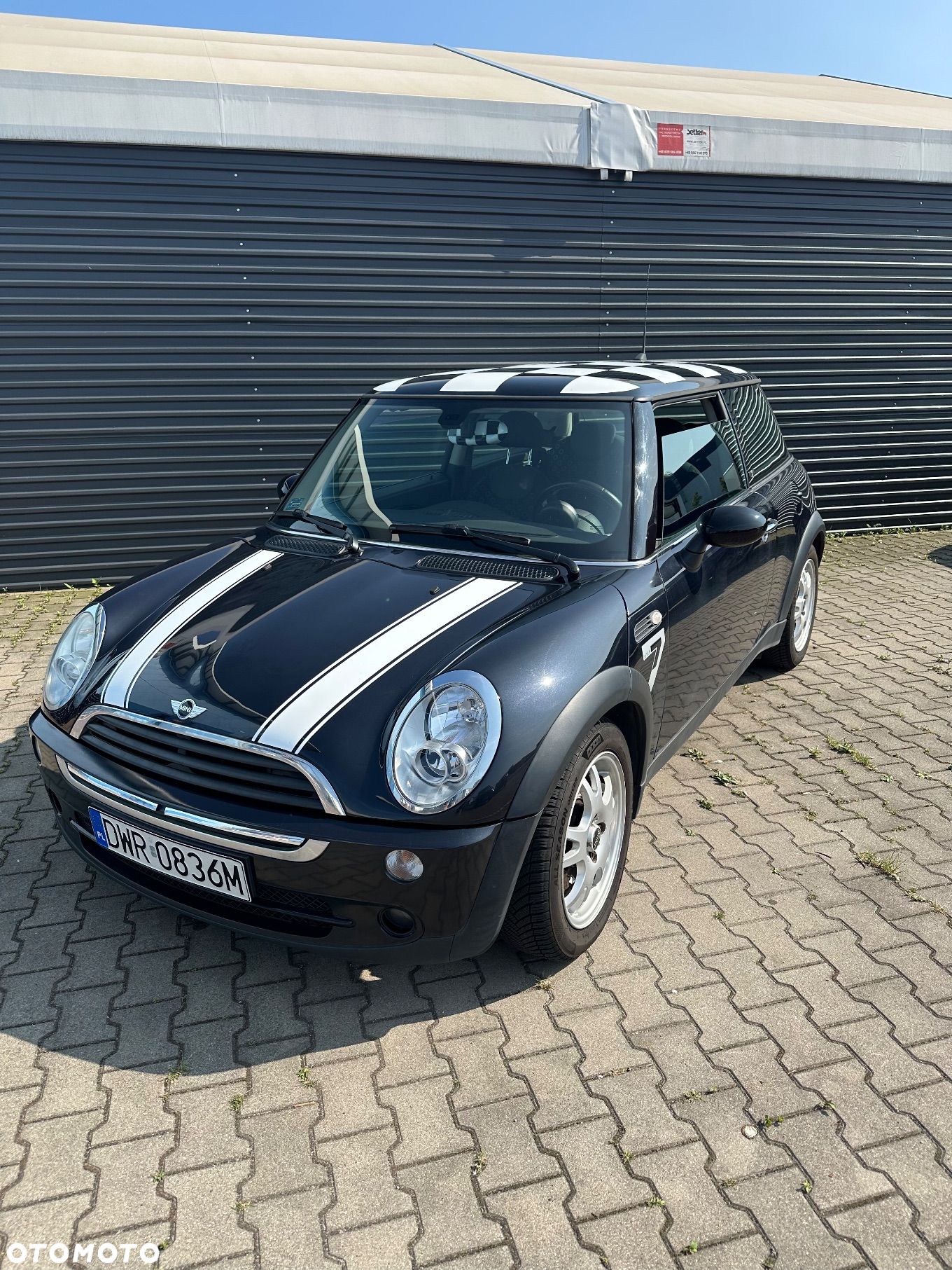 MINI Cooper Seven - 1
