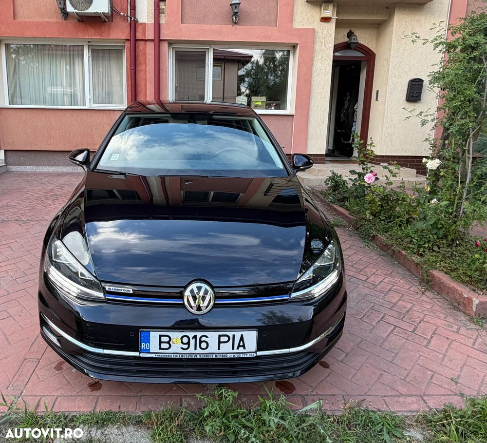 VOLKSWAGEN Golf 2019