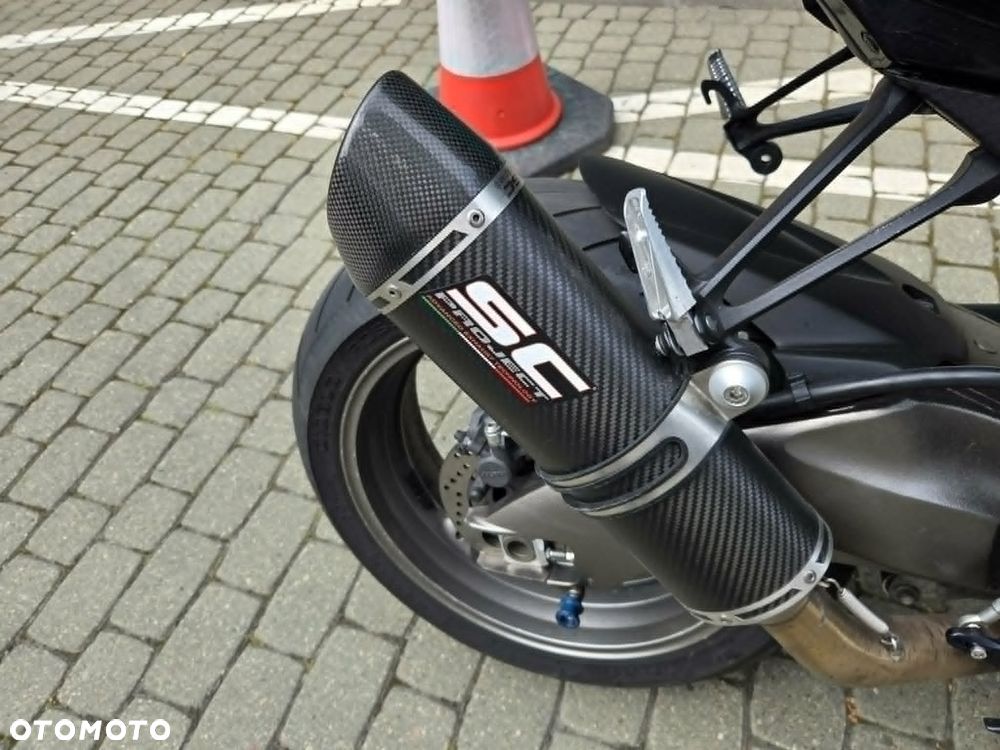 Suzuki GSX-R - 9