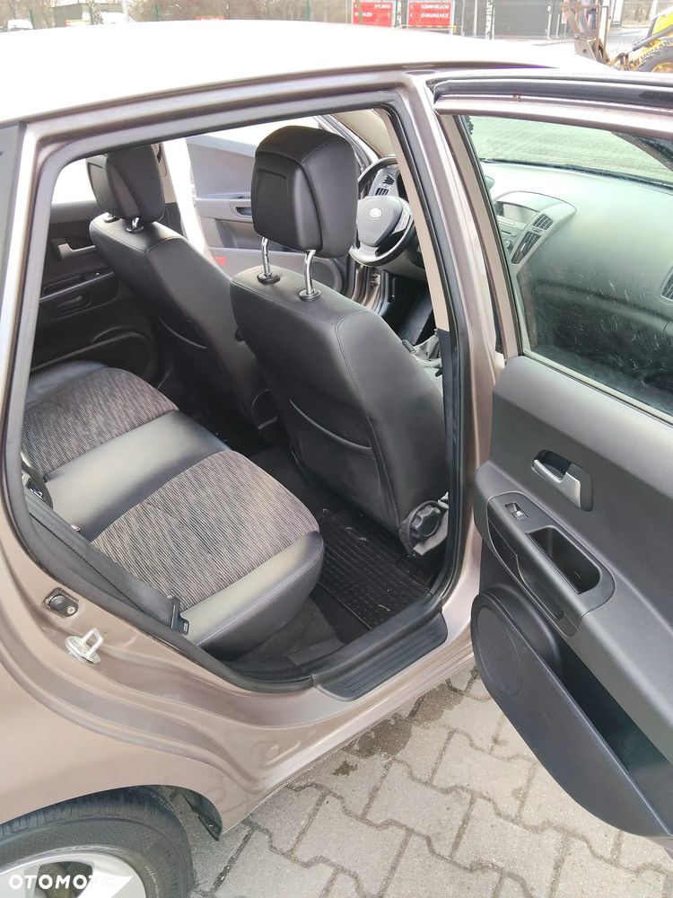 Kia Ceed 2.0 Optimum - 13