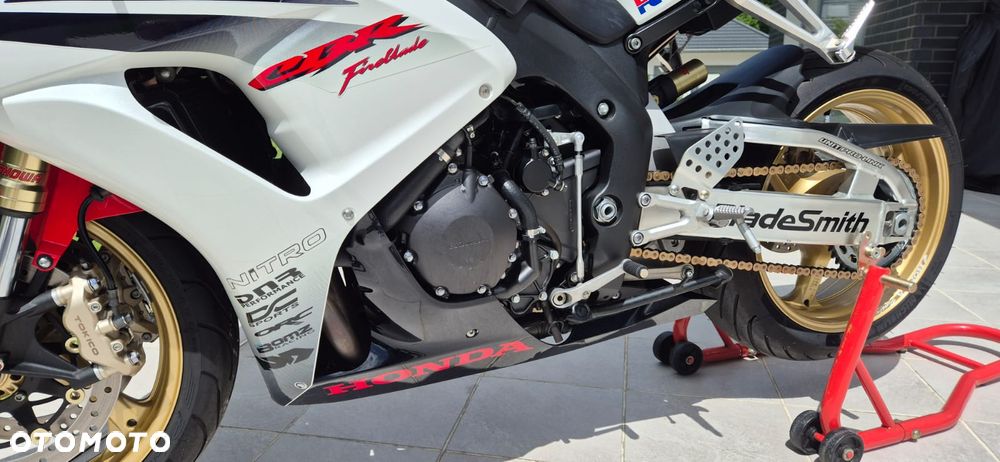 Honda CBR - 4