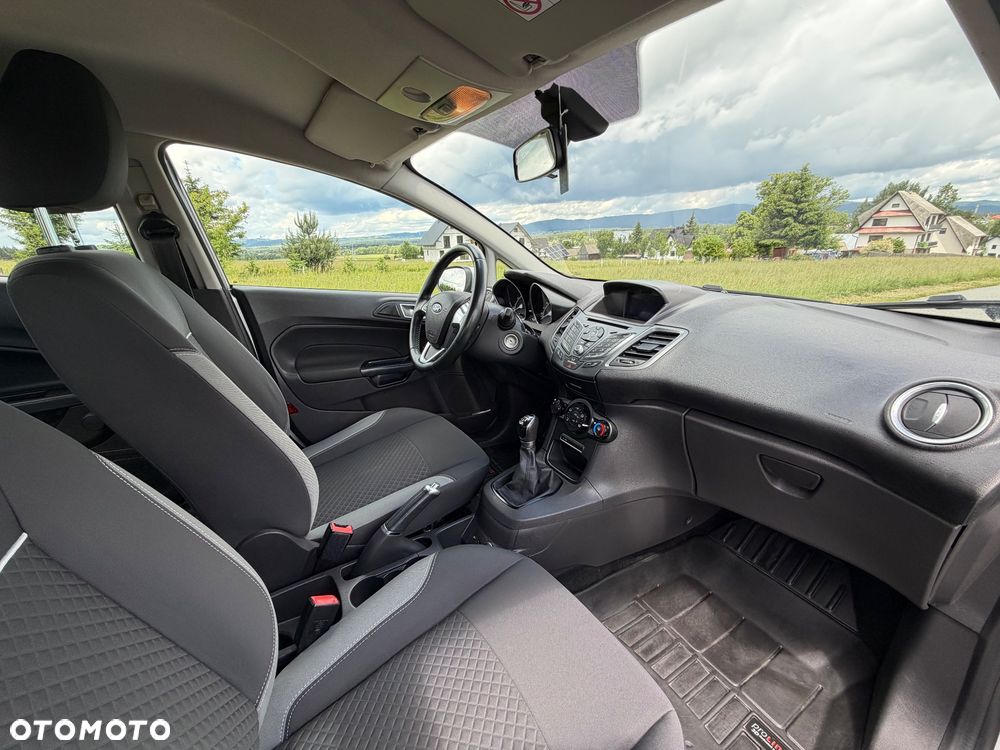 Ford Fiesta - 13
