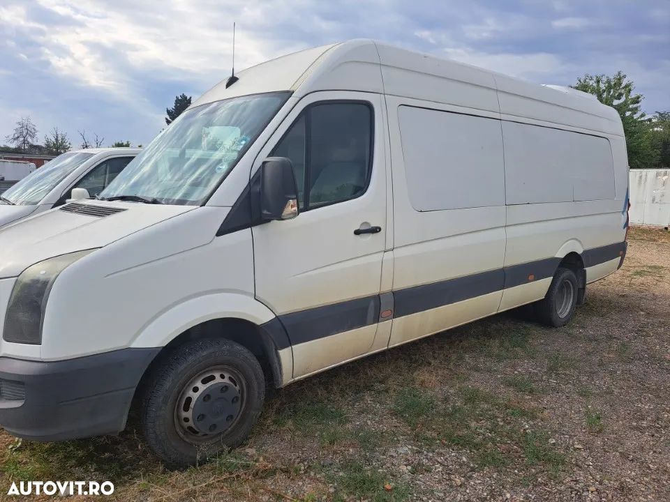 Volkswagen Crafter - 2