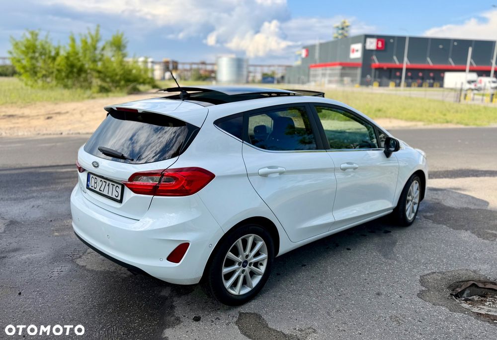 Ford Fiesta 1.5 TDCi S&S TITANIUM - 7