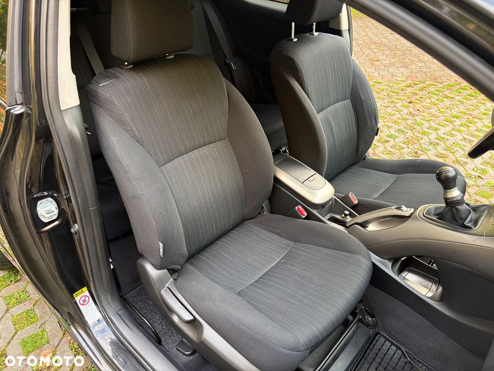 Toyota Auris - 18