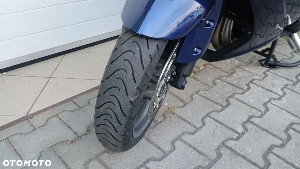 Triumph Trophy - 27
