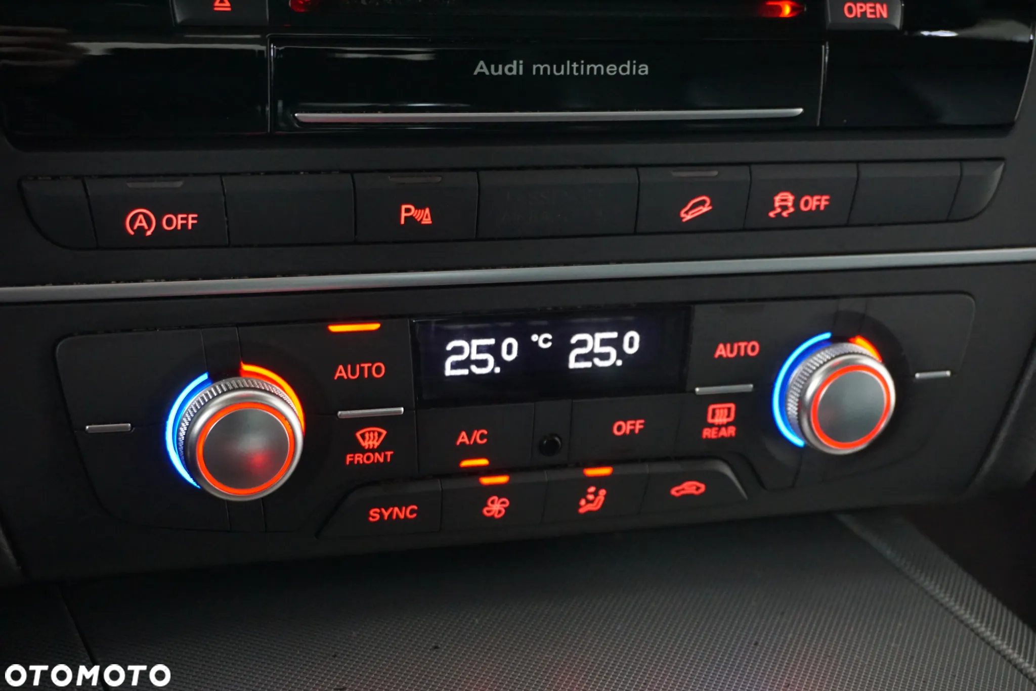 Audi A6 Avant 3.0 TDI quattro S tronic - 34