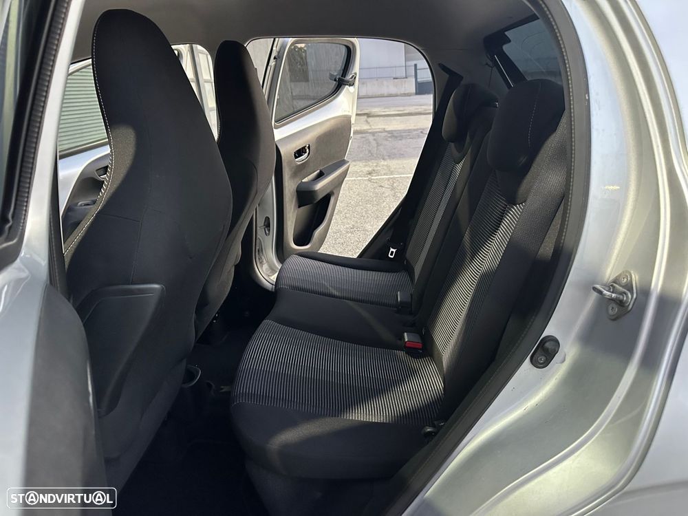 Peugeot 108 1.0 VTi Allure - 13