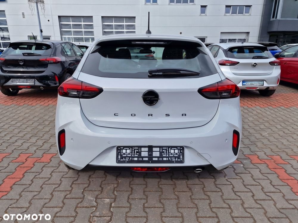 Opel Corsa 1.2 T mHEV GS eDCT - 4