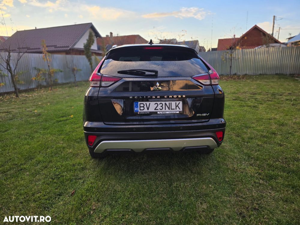 Mitsubishi Eclipse-Cross Plug-In Hybrid 4WD Select Black - 6