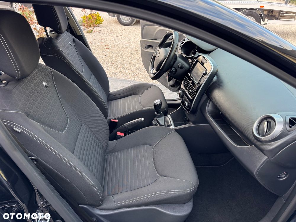 Renault Clio 1.2 16V 75 Limited - 33