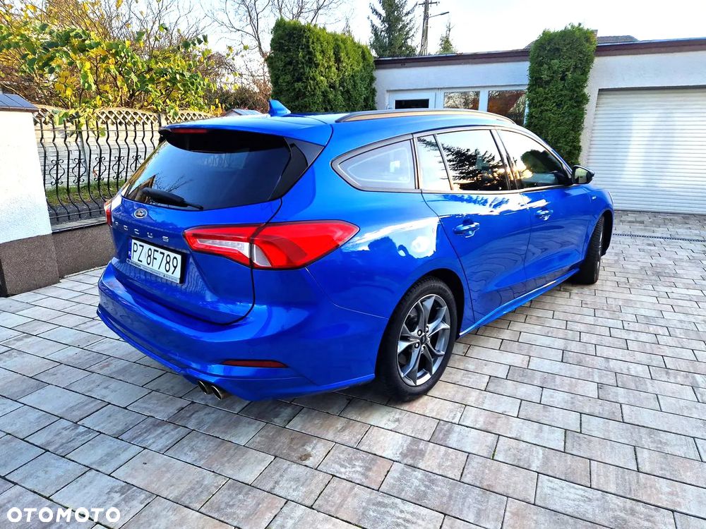 Ford Focus Turnier 1.5 EcoBoost Start-Stopp-System ST-LINE - 17