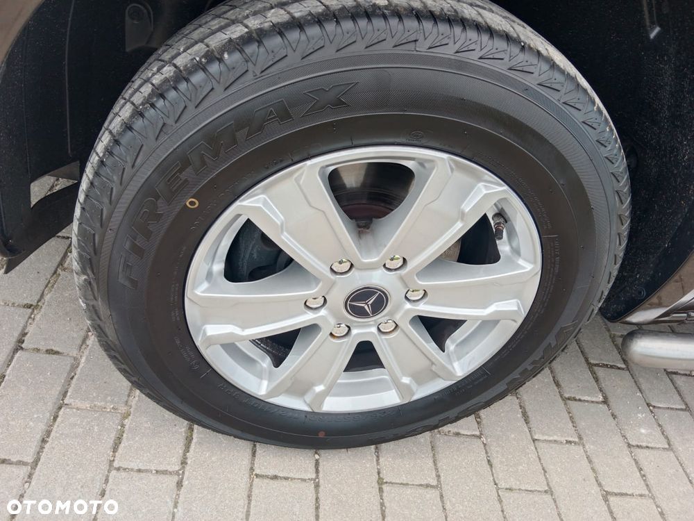 Mercedes-Benz sprinter - 25