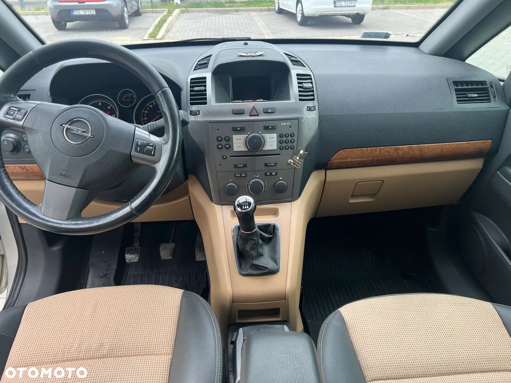 Opel Zafira 1.9 CDTI Cosmo - 6