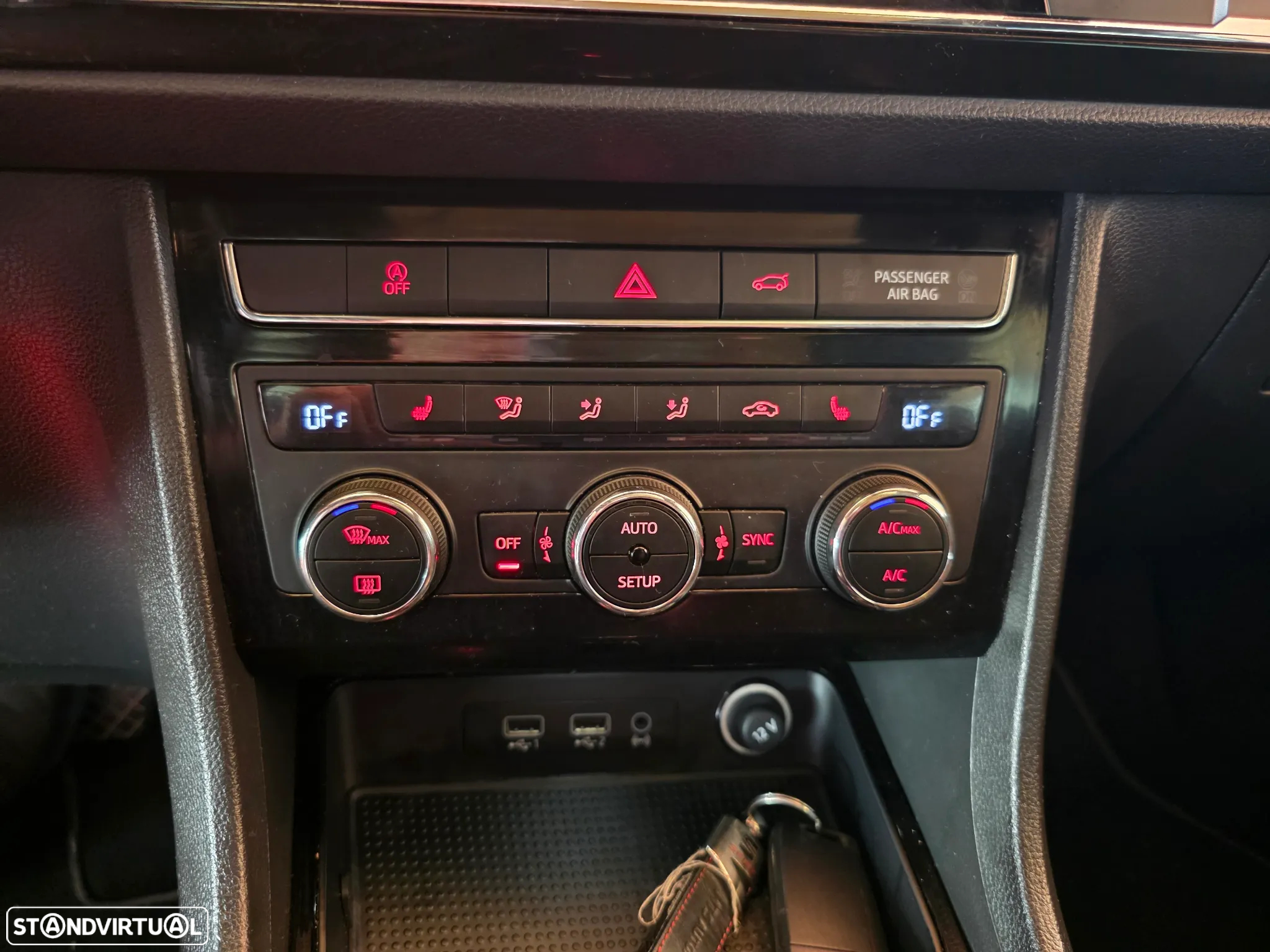 SEAT Ateca 2.0 TDI 4Drive DSG FR BLACK EDITION - 21