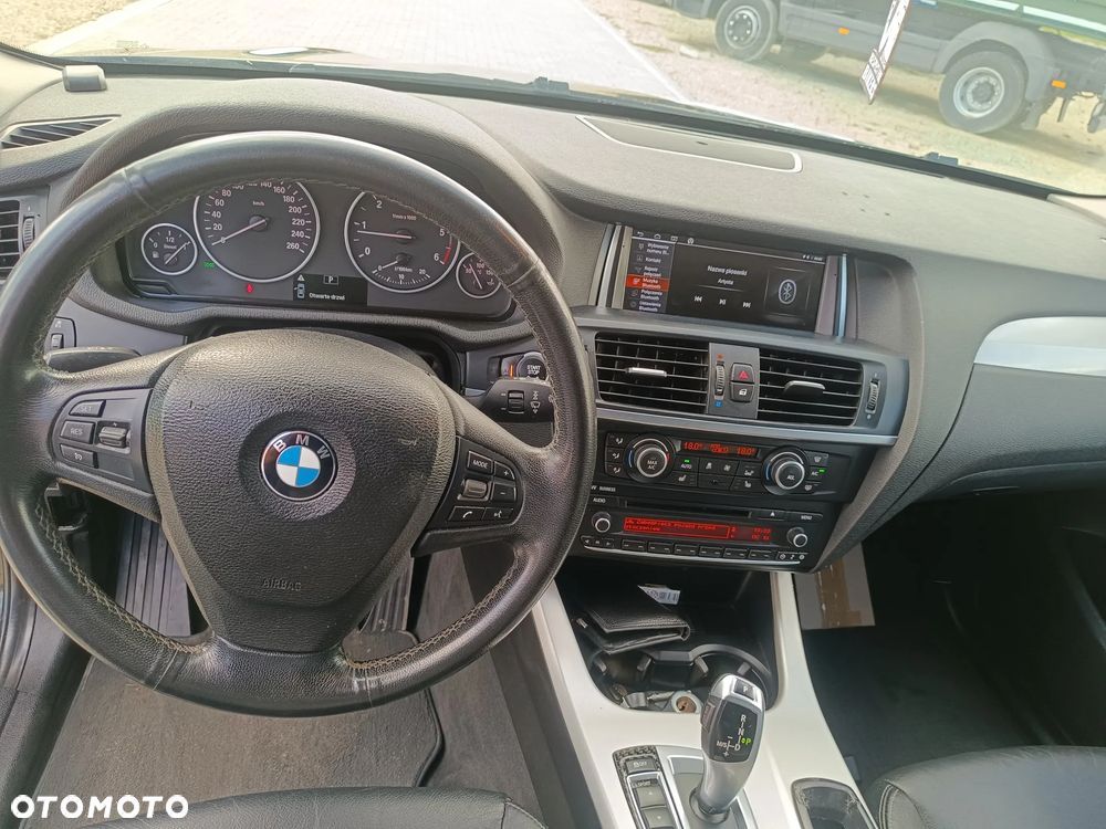 BMW X3 xDrive20d - 8