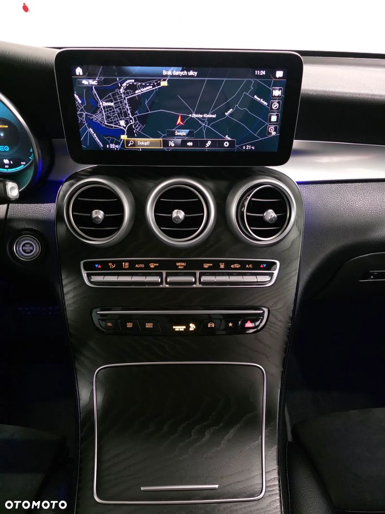Mercedes-Benz GLC 300 de 4Matic 9G-TRONIC AMG Line Plus - 9