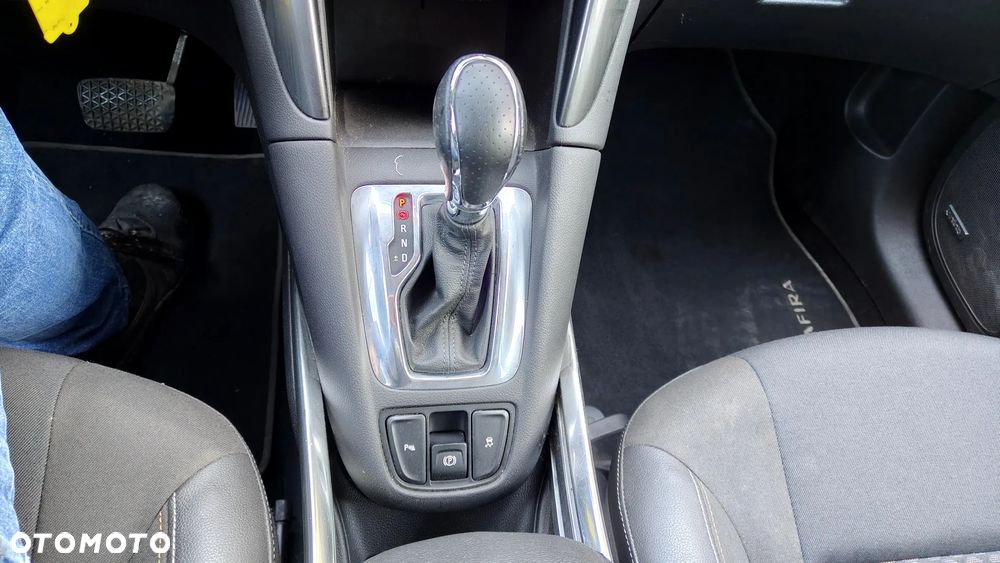 Opel Zafira Tourer 2.0 CDTI Automatik Style - 15