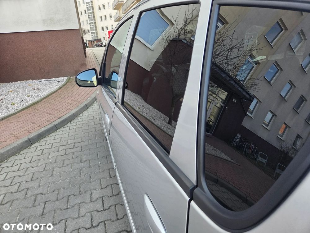 Mitsubishi Colt 1.3 Motion - 14