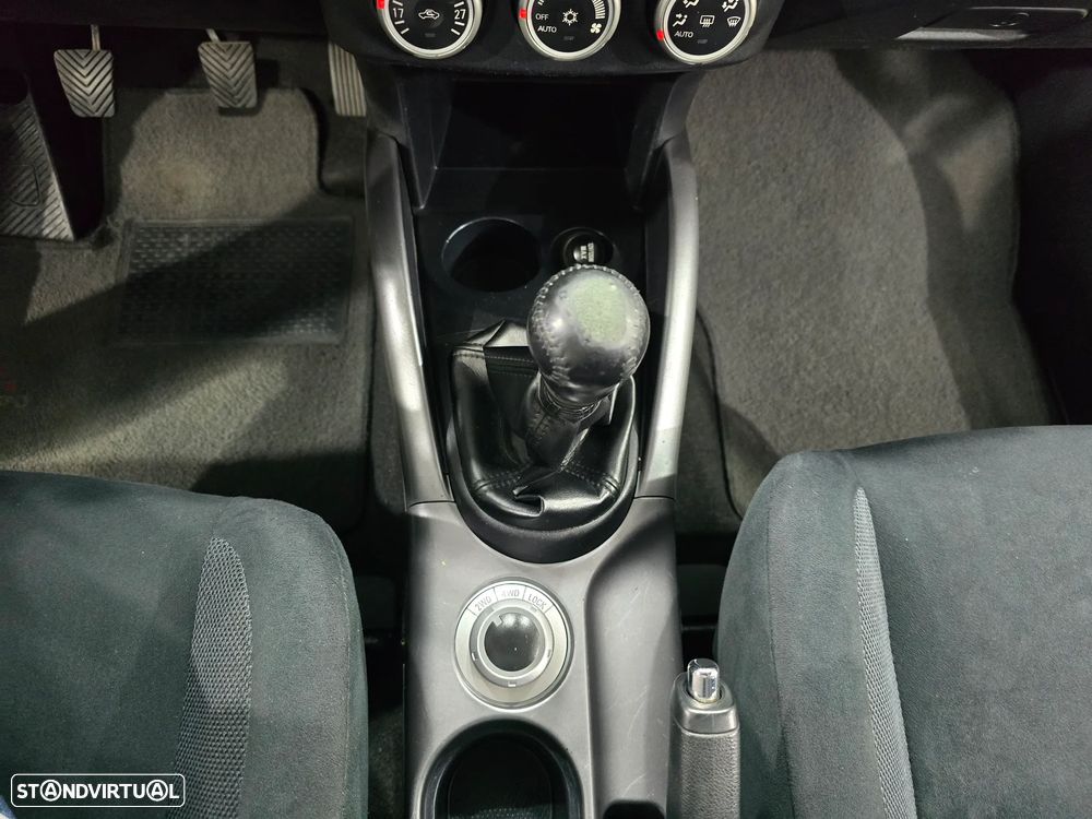 Mitsubishi Outlander 2.0 DI-D Instyle 4WD - 16