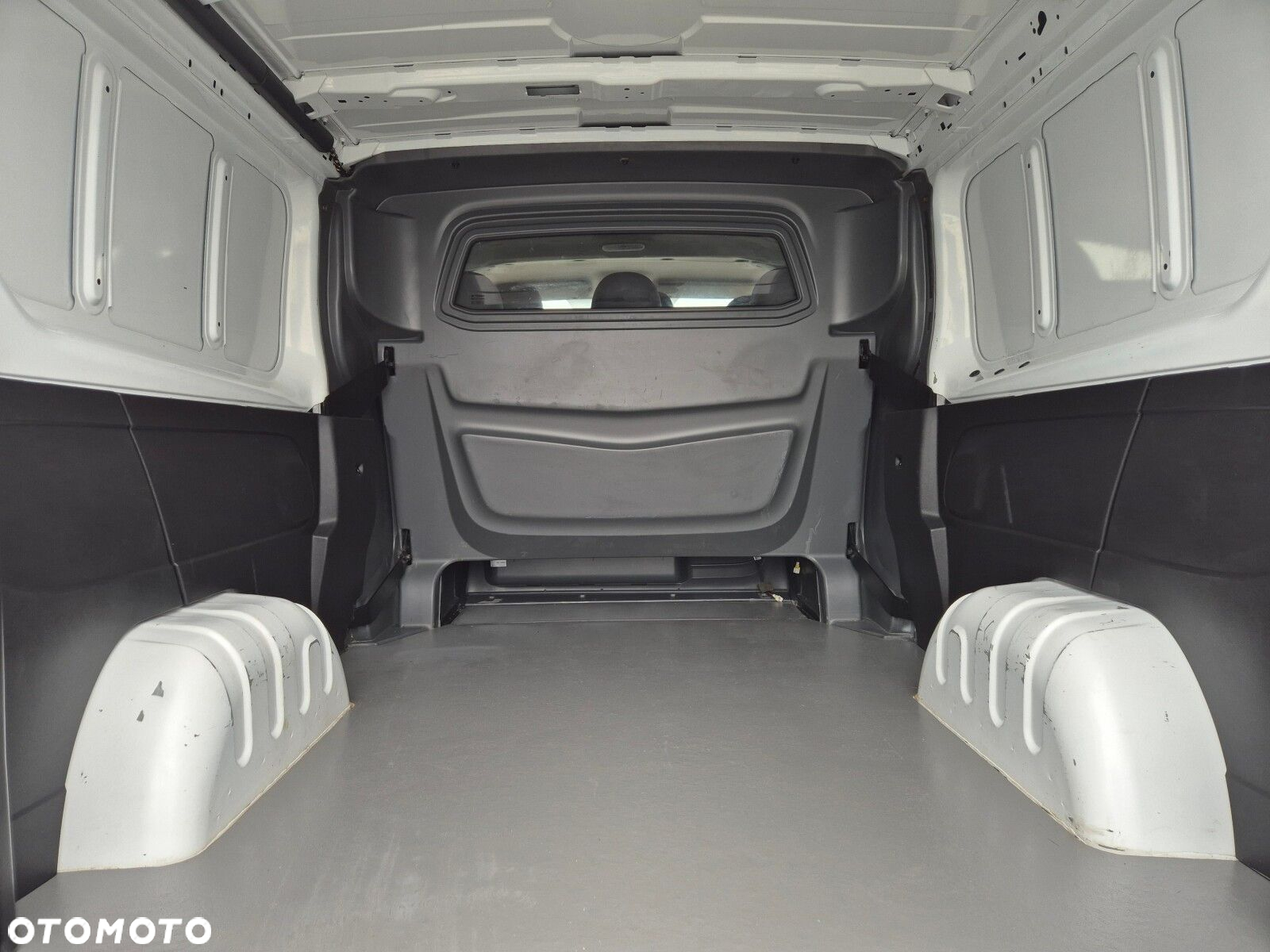 Renault Trafic L2H1 *79900zł NETTO* Brygadówka 6 osób 2,0dCi/120KM - 12