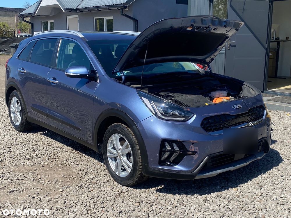 Kia Niro 1.6 GDI Hybrid L - 12
