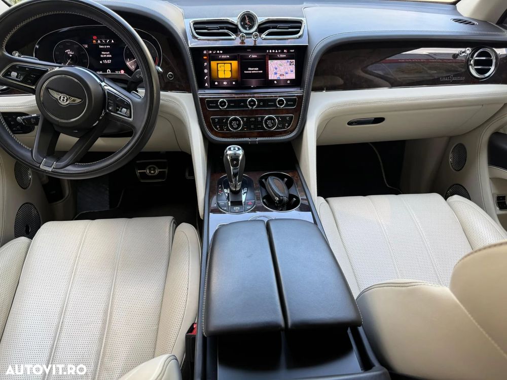 Bentley Bentayga - 9