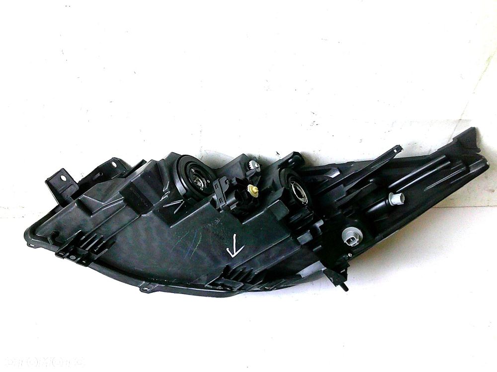 mazda 3 bl 09r-  lampa przód prawa przednia nowa - 3