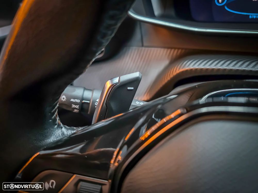 Peugeot 208 1.2 PureTech Allure Pack EAT8 - 23