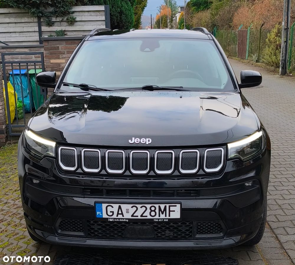 Jeep Compass - 1