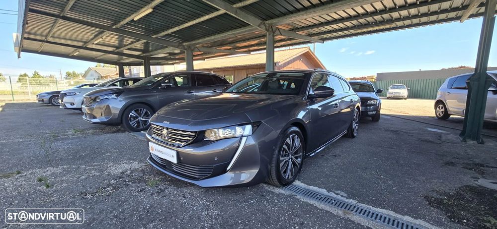 Peugeot 508 SW 1.6 Hybrid Allure e-EAT8 — fotografia 4