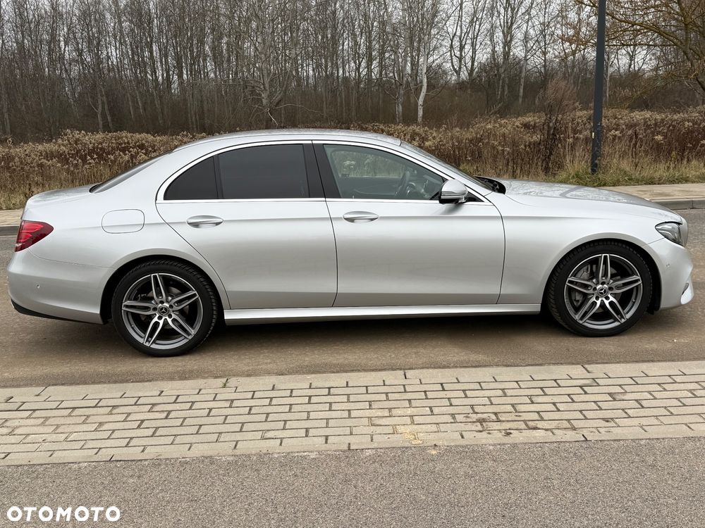 Mercedes-Benz Klasa E - 8