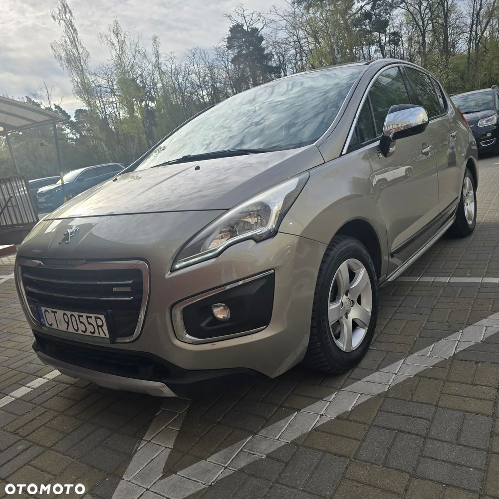 Peugeot 3008 2.0 HDi HYbrid4 - 5