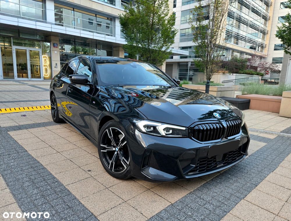 BMW Seria 3 320d xDrive mHEV M Sport sport - 3