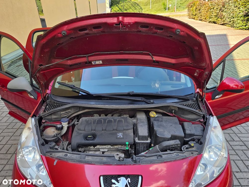 Peugeot 207 1.4 16V Presence - 29