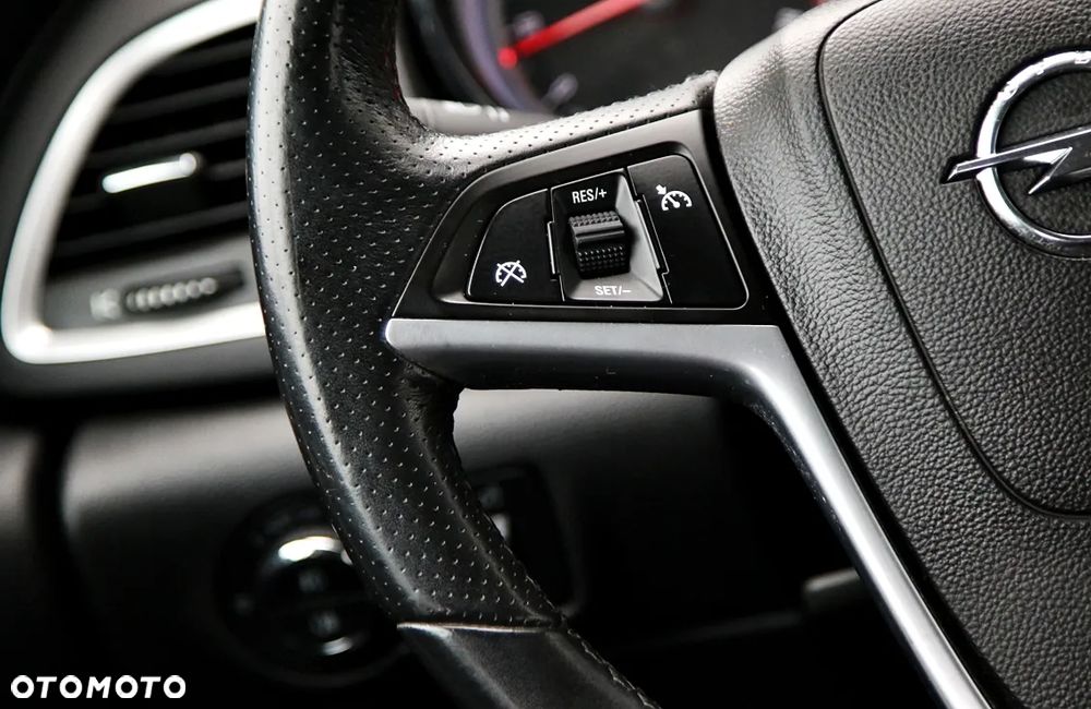 Opel Astra 1.4 T Enjoy - 20