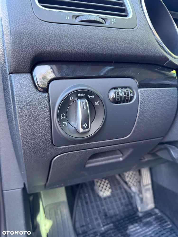 Volkswagen Golf 2.0 TDI DPF Highline - 10