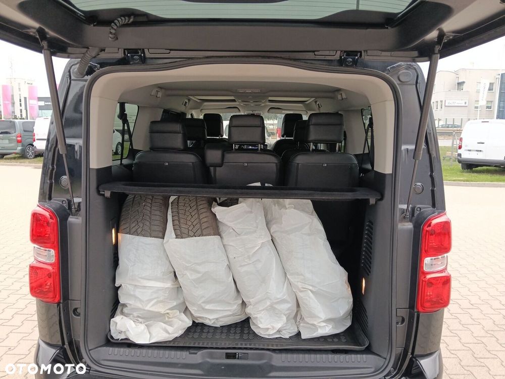 Toyota Proace Verso 2.0 D4-D Long Family - 11