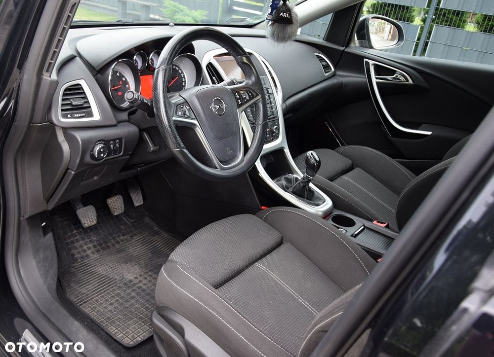 Opel Astra 1.4 T Cosmo - 5