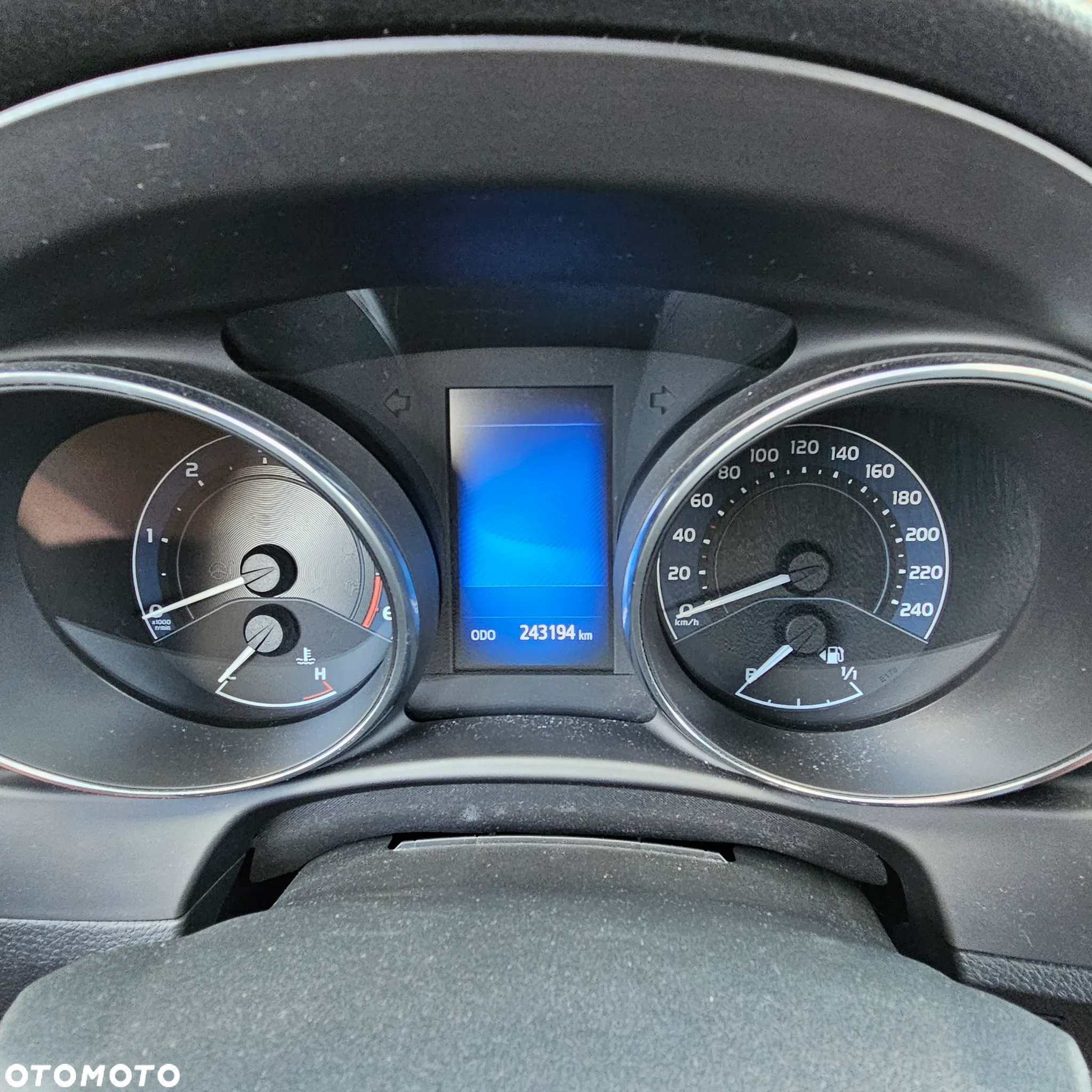 Toyota Auris 1.6 D-4D Touring Sports Comfort - 14
