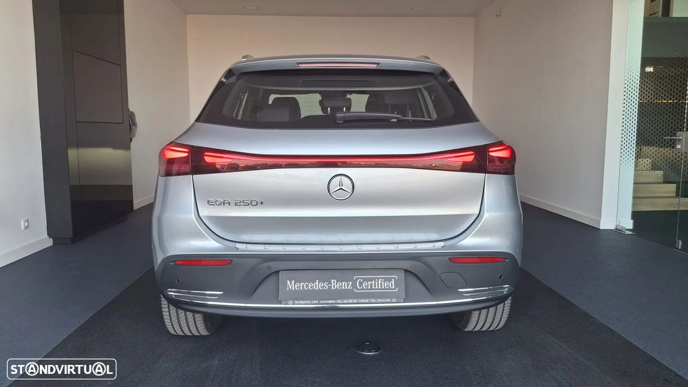 Mercedes-Benz EQA 250+ Edition - 8