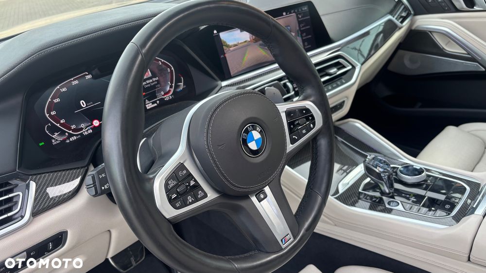 BMW X6 xDrive40d mHEV - 12