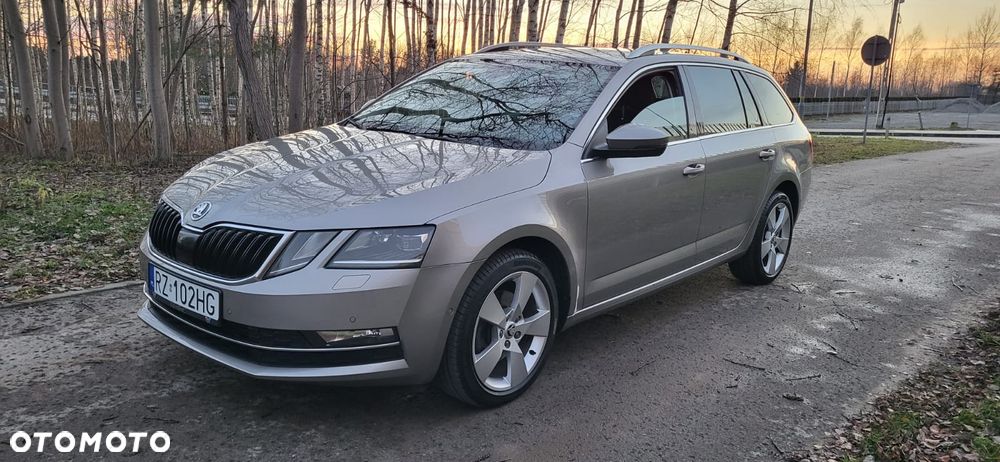 Skoda Octavia 2.0 TDI DSG Style - 1
