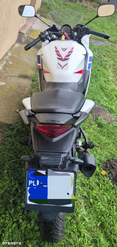 Honda CBR - 3