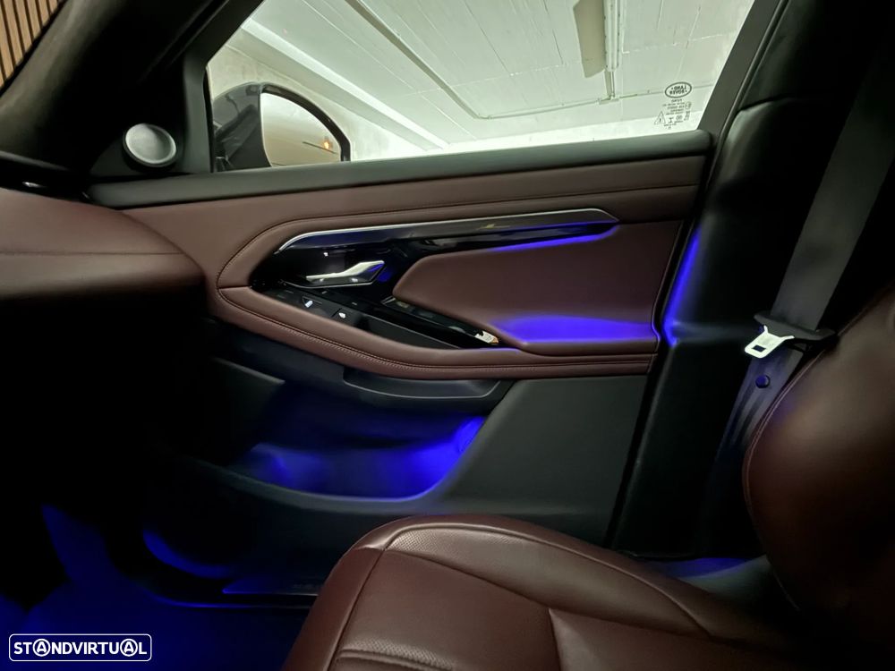Land Rover Range Rover Evoque P300e Autobiography - 25