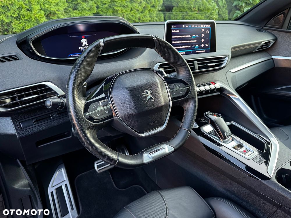 Peugeot 3008 - 23