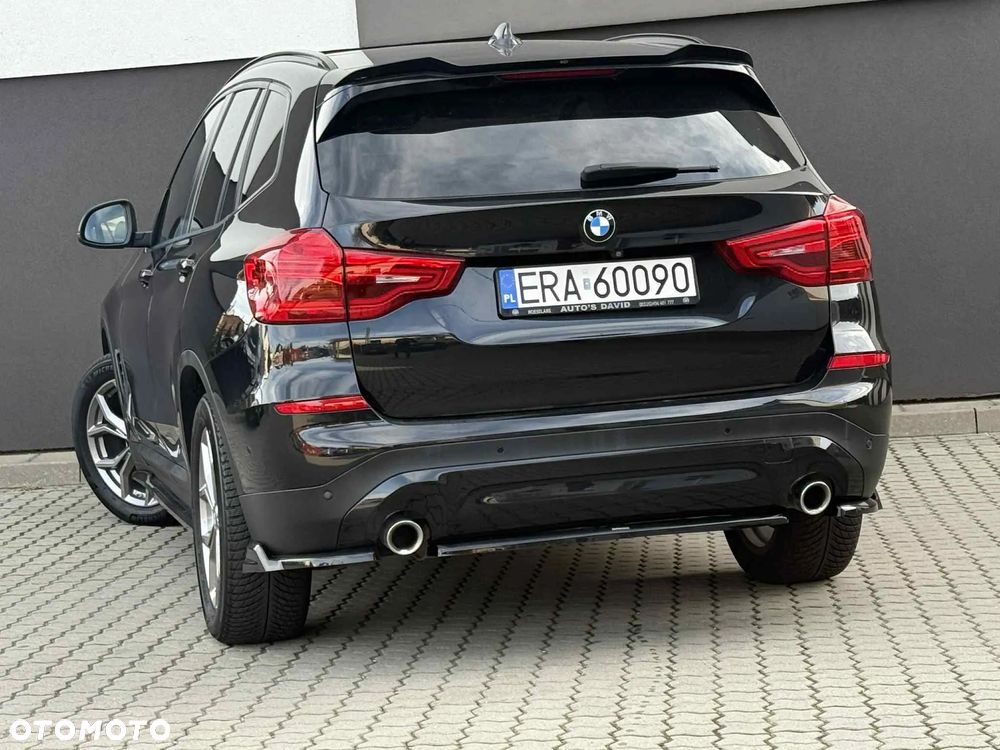 BMW X3 xDrive20i Advantage sport - 10