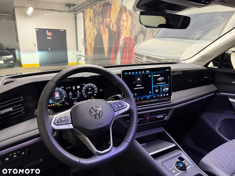Volkswagen Tiguan - 14